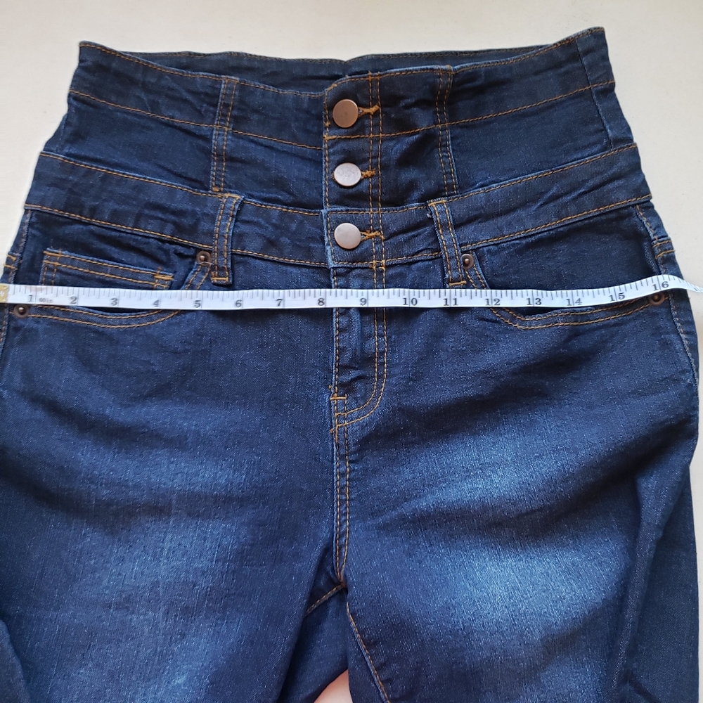 Forever 21 High Rise Waisted Blue Jeans Women's Size 28
